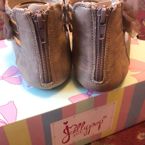 EUC Jellypop Marybeth Flats with Memory Foam - Picture 6 of 9